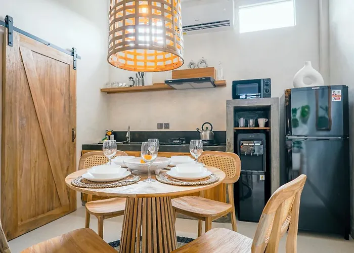 Alaya Homes D - Chic Japandi Loft In アパート